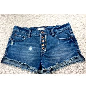 Womens Free People Denim frayed Hem button fly Blue Jean Shorts Size 26